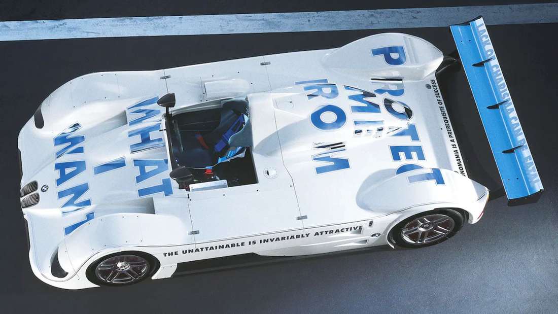 Art Cars N°15 – BMW V12 LMR  by Jenny Holzer.